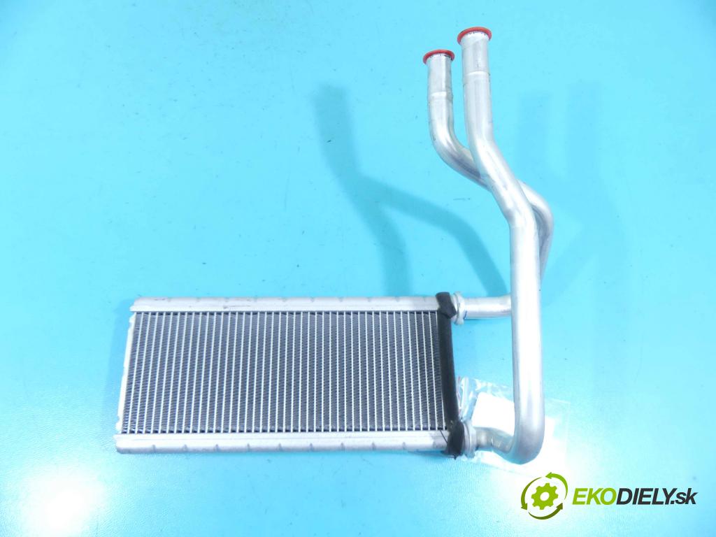 Mitsubishi Space Star II 2012-2020 1.0 71 hp manual 52 kW 999 cm3 5- radiátor  (Radiátory topení)