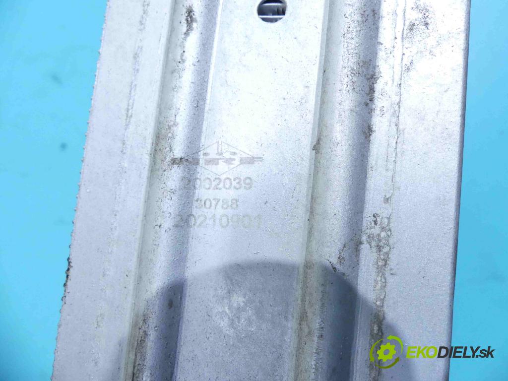 Lancia Delta III 2008-2014 1.9 jtd 190 hp manual 139,5 kW 1910 cm3 5- Intercooler  (Chladiče nasávaného vzduchu (intercoolery))