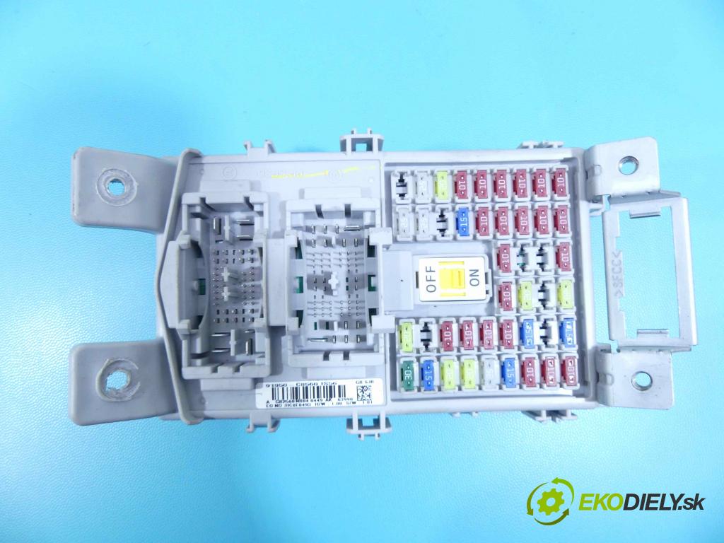 Hyundai i20 II 2014 -2020 1.2 16v 84KM manual 61,8 kW 1248 cm3 5- Jednotka riadiaca 0261S10773