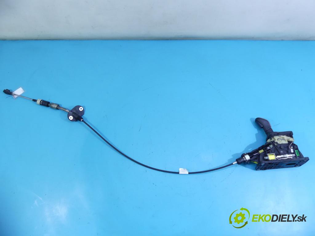 Volvo XC60 I 2008-2017 2.4d 181KM automatic 133 kW 2400 cm3 5- Páka: Změny: stupeň,rýchlosť 31367685 (Rýchlostné páky / kulisy)