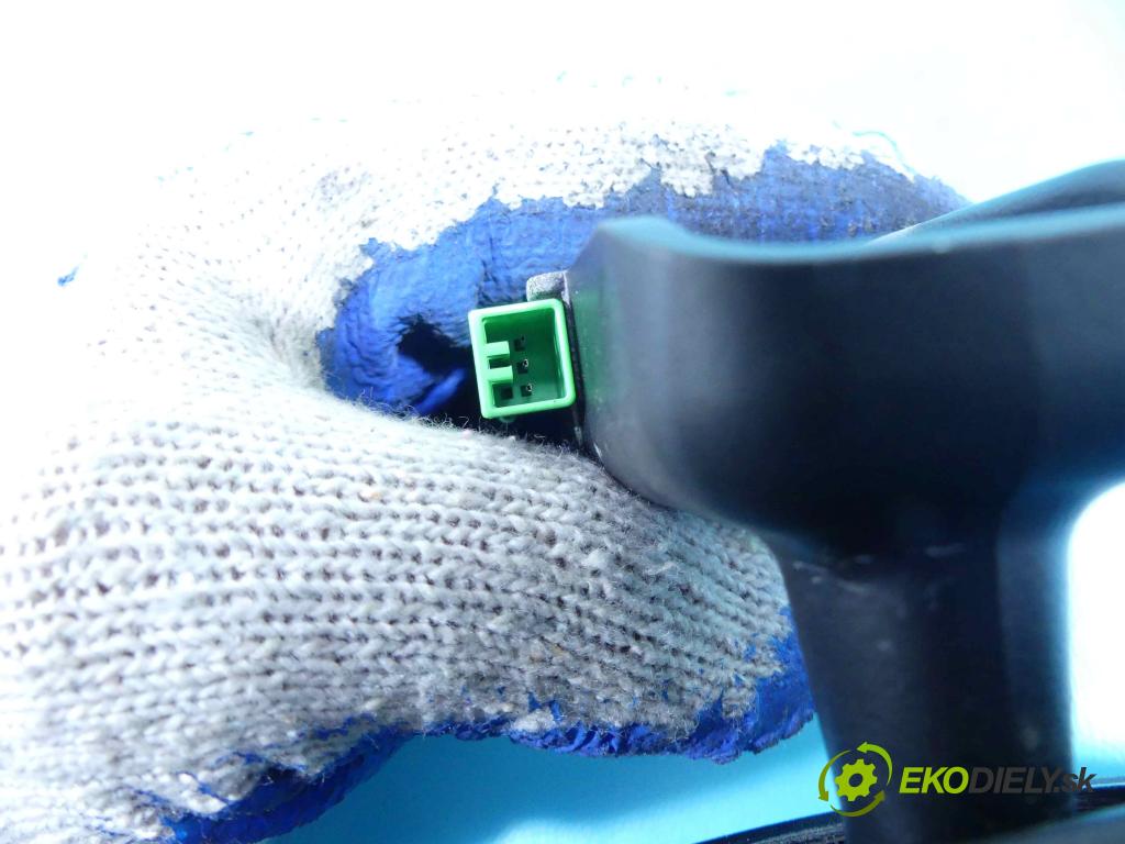 Volvo XC60 I 2008-2017 2.4d 181KM automatic 133 kW 2400 cm3 5- zpětné zrcátko vnitřní  (Světla vnitřní)