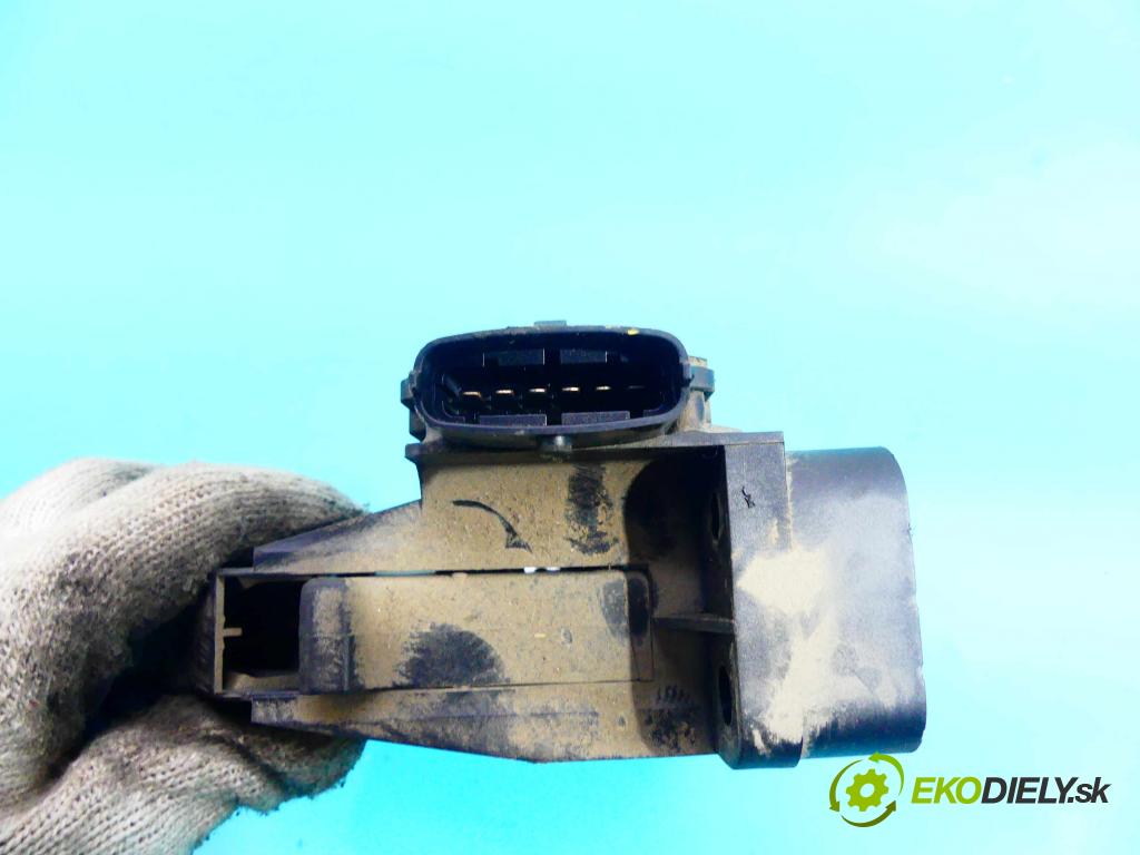 Opel Astra II 1998-2009 2.0 dti 101 HP manual 74 kW 1995 cm3 5- pedále 0281002278 (Pedále)