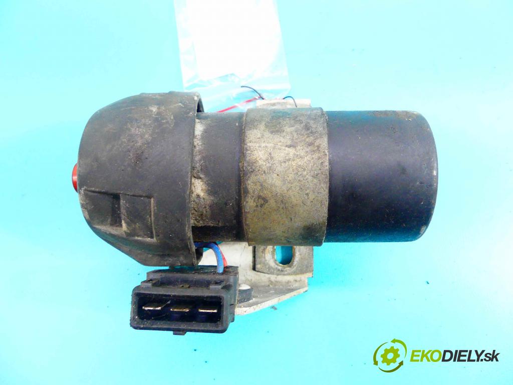 Audi 80 B3 1986-1991 2.0 113 HP manual 83 kW 1964 cm3 4- cievka zapaľovacia  (Zapaľovacie cievky, moduly)