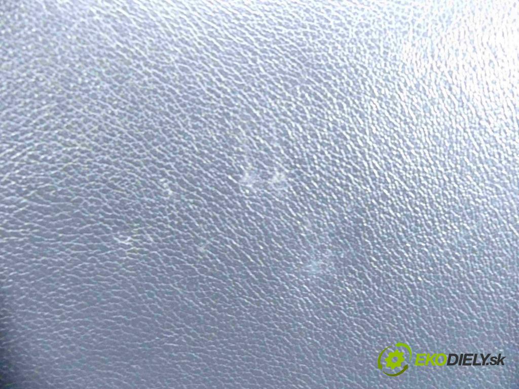 Volvo XC60 I 2008-2017 2.4d 181KM automatic 133 kW 2400 cm3 5- Sedačka pravý  (Sedačky, sedadlá)