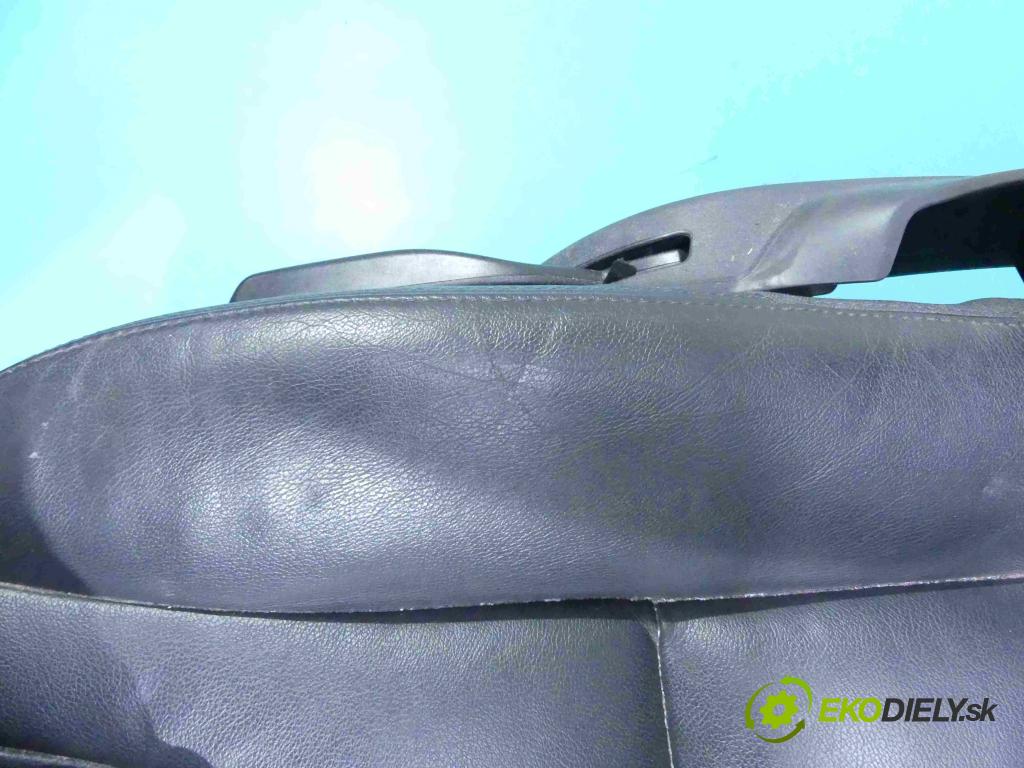 Volvo XC60 I 2008-2017 2.4d 181KM automatic 133 kW 2400 cm3 5- Sedačka pravý  (Sedačky, sedadlá)