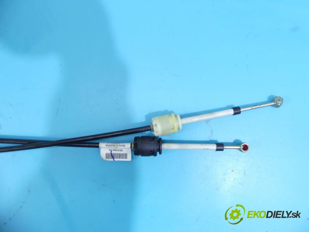 Volvo S40 II 2004-2012 2.5 T5 230 HP manual 169 kW 2521 cm3 4- Páka: Změny: stupeň,rýchlosť 30759419 (Rýchlostné páky / kulisy)