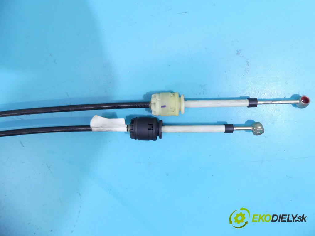 Volvo S40 II 2004-2012 2.5 T5 230 HP manual 169 kW 2521 cm3 4- Páka: Změny: stupeň,rýchlosť 30759419 (Rýchlostné páky / kulisy)