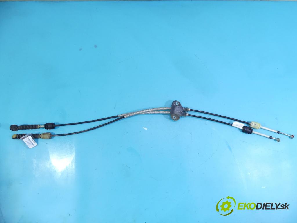 Volvo S40 II 2004-2012 2.5 T5 230 HP manual 169 kW 2521 cm3 4- Páka: Změny: stupeň,rýchlosť 30759419 (Rýchlostné páky / kulisy)