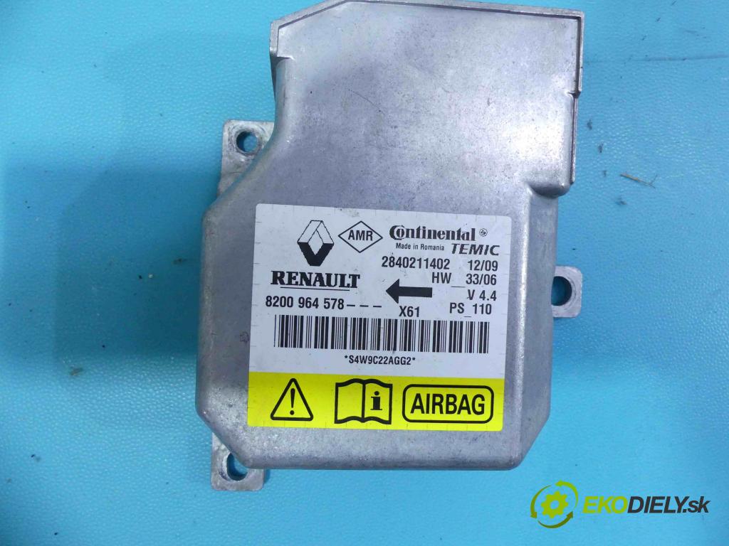 Renault Kangoo II 2008- 1.5 dci 86 HP manual 63 kW 1461 cm3 5- kokpit,pristrojová doska rozdeľovacia 8200964578