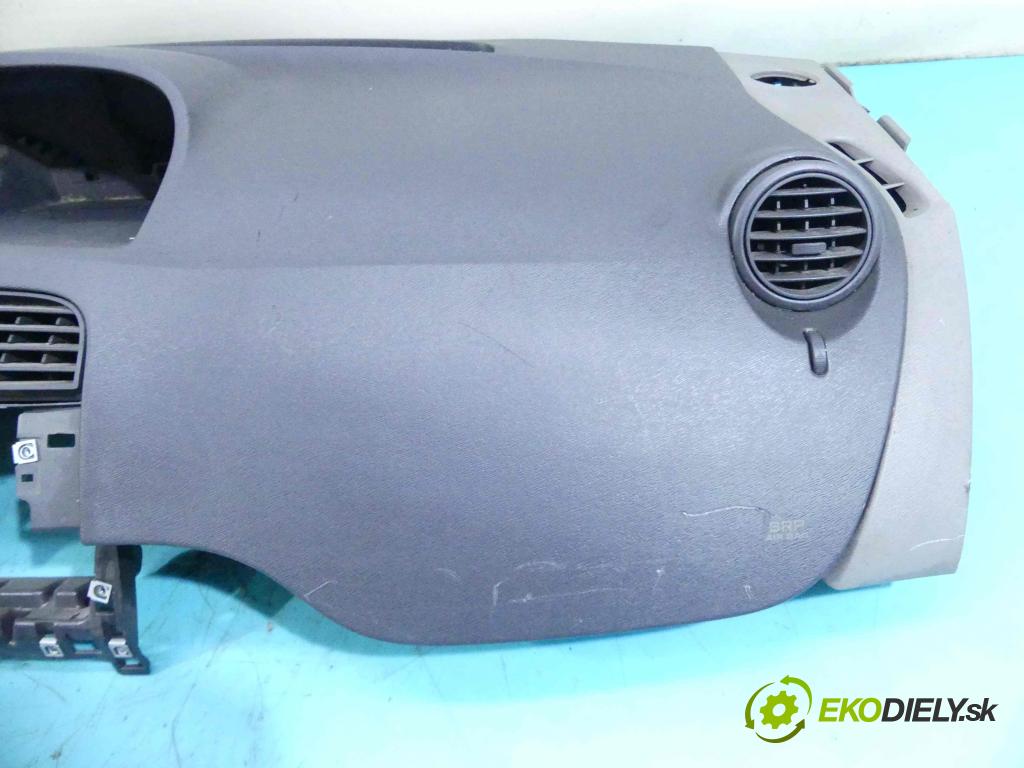Renault Kangoo II 2008- 1.5 dci 86 HP manual 63 kW 1461 cm3 5- kokpit,pristrojová doska rozdeľovacia 8200964578