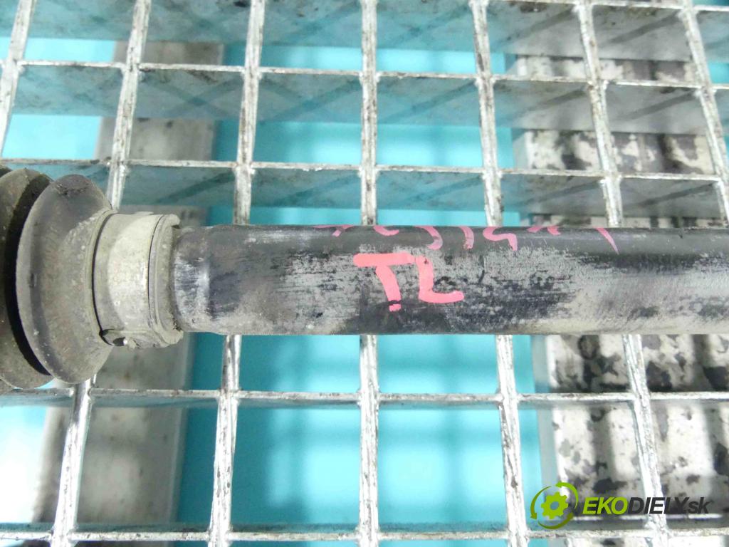 Volvo S40 II 2004-2012 2.5 T5 230 HP manual 169 kW 2521 cm3 4- poloos ľavé 30756021 (Poloosy)