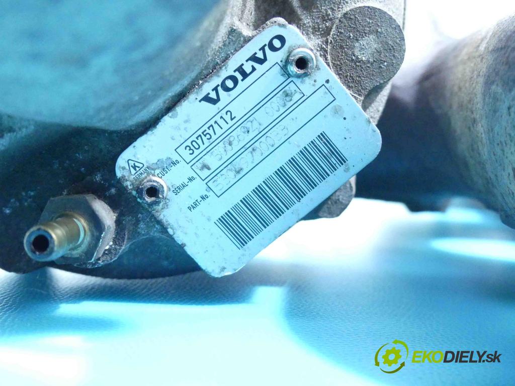 Volvo S40 II 2004-2012 2.5 T5 230 HP manual 169 kW 2521 cm3 4- turbodúchadlo, turbo 53049700033 (Turbodúchadlá (kompletné))