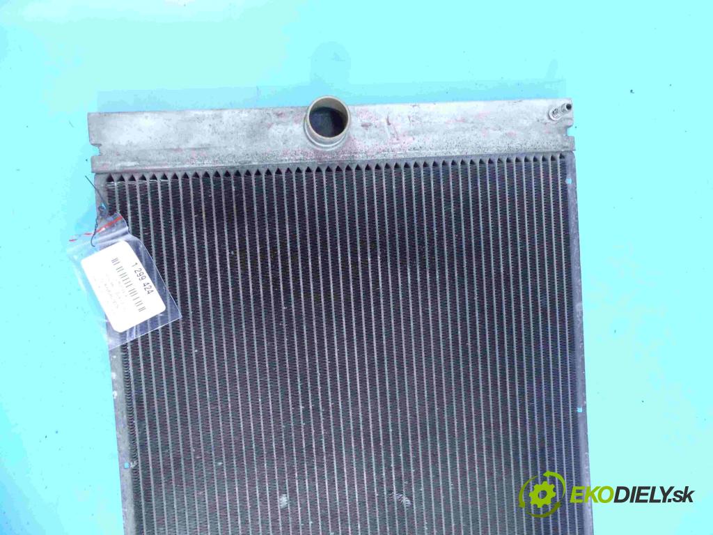 Volvo S40 II 2004-2012 2.5 T5 230 HP manual 169 kW 2521 cm3 4- chladič voda: 3M51-8005-DA (Chladiče vody)