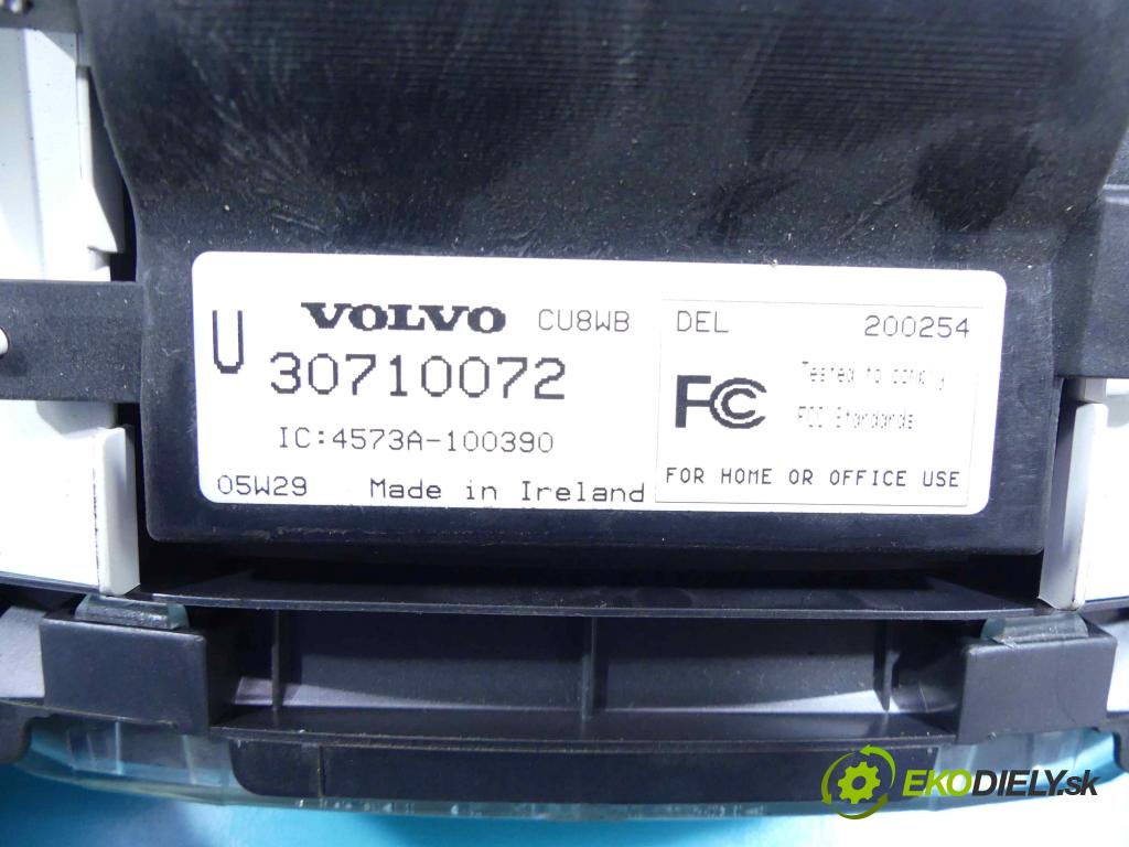 Volvo S40 II 2004-2012 2.5 T5 230 HP manual 169 kW 2521 cm3 4- prístrojovka/ budíky 30710072 (Prístrojové dosky, displeje)