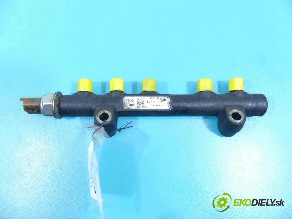 Peugeot Partner II 2008-2018 1.6 hdi 99 HP manual 73 kW 1560 cm3 5- lišta vstrekovacia 9804776780 (Vstrekovacie lišty)