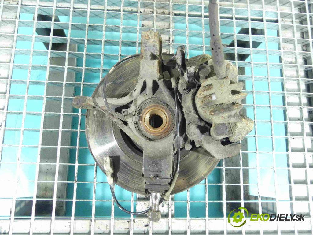 Peugeot Partner II 2008-2018 1.6 hdi 99 HP manual 73 kW 1560 cm3 5- náboj ľavé  (Náboje)