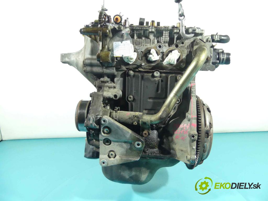 Peugeot 107 1.0 68 hp manual 50 kW 998 cm3 5- motor benzín 1KR