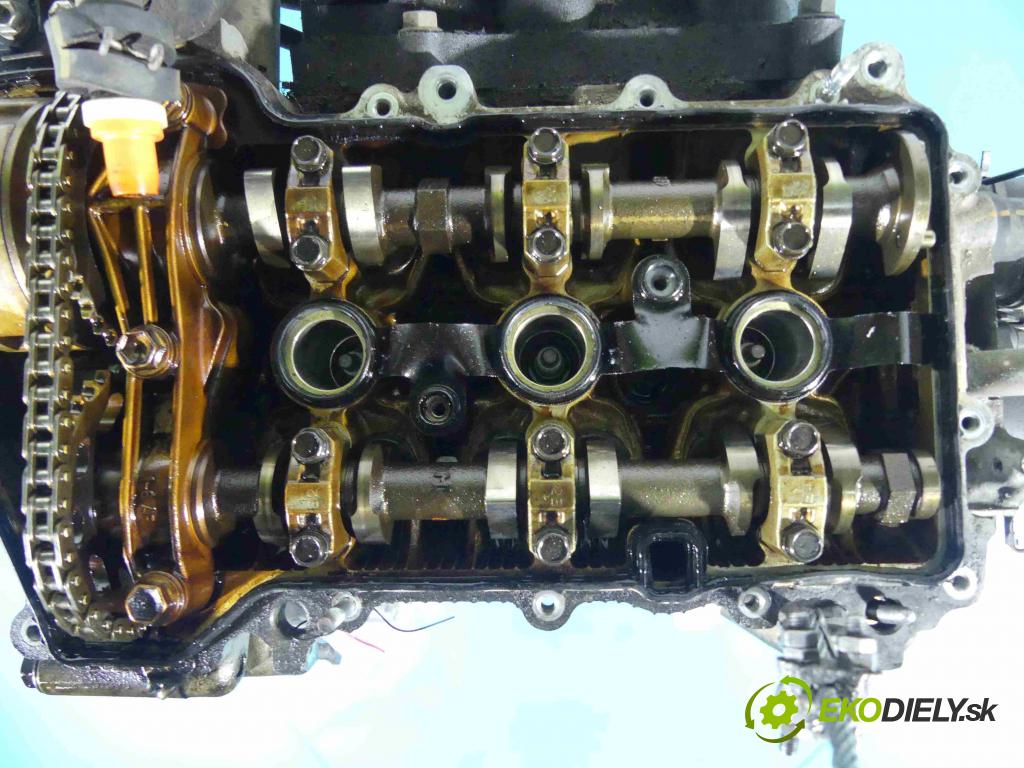 Peugeot 107 1.0 68 hp manual 50 kW 998 cm3 5- motor benzín 1KR