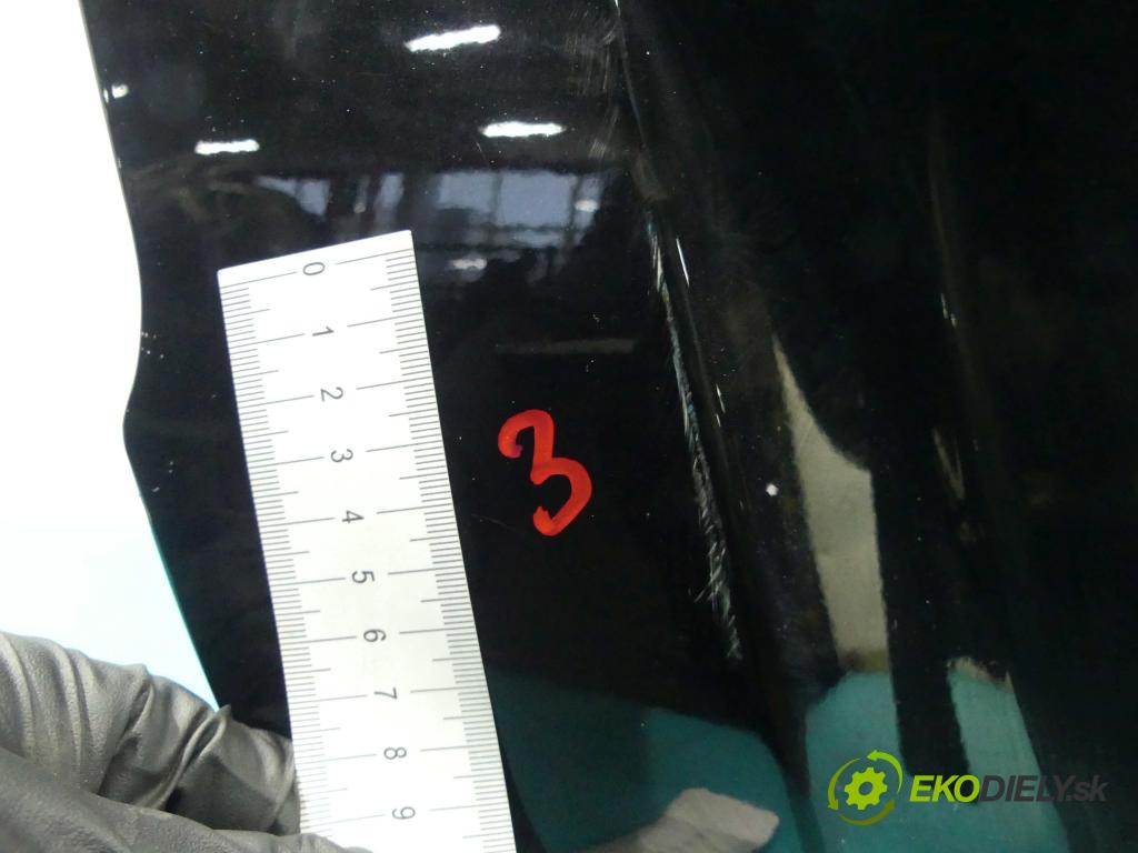 Suzuki Kizashi 2.4 16v 178KM manual 131 kW 2393 cm3 4- zadní kufrové dveře  (Zadní kapoty)