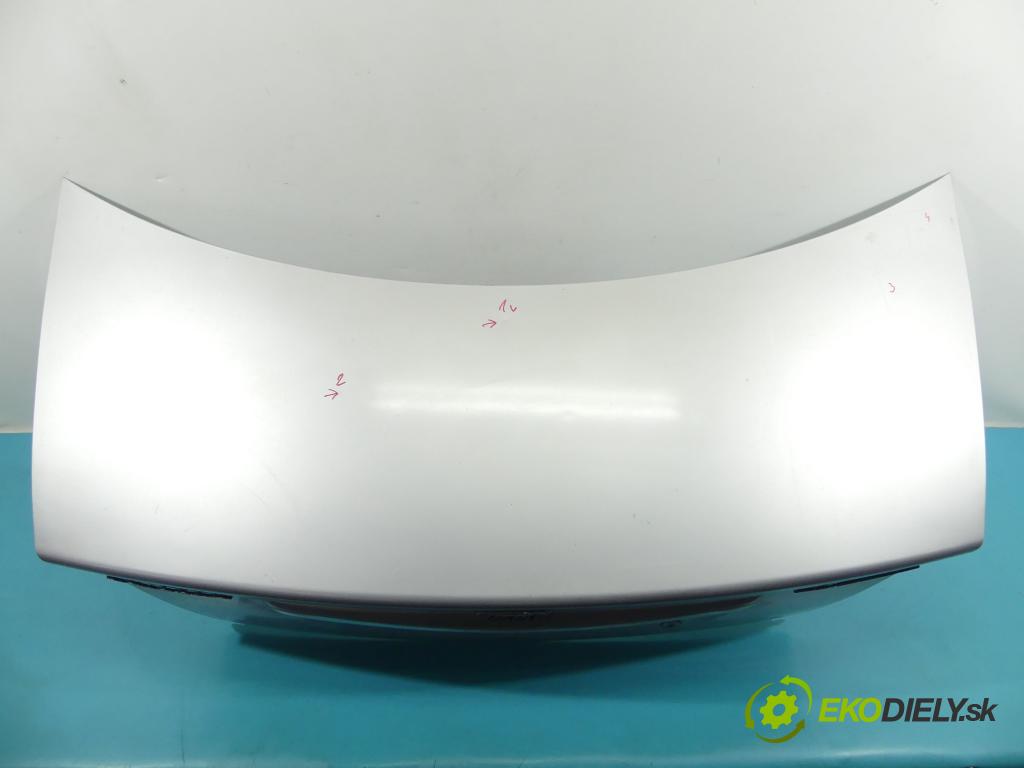 Daewoo Nubira II 1999-2003 1.6 16v 106 hp manual 77,8 kW 1598 cm3 4- zadní kufrové dveře  (Zadní kapoty)