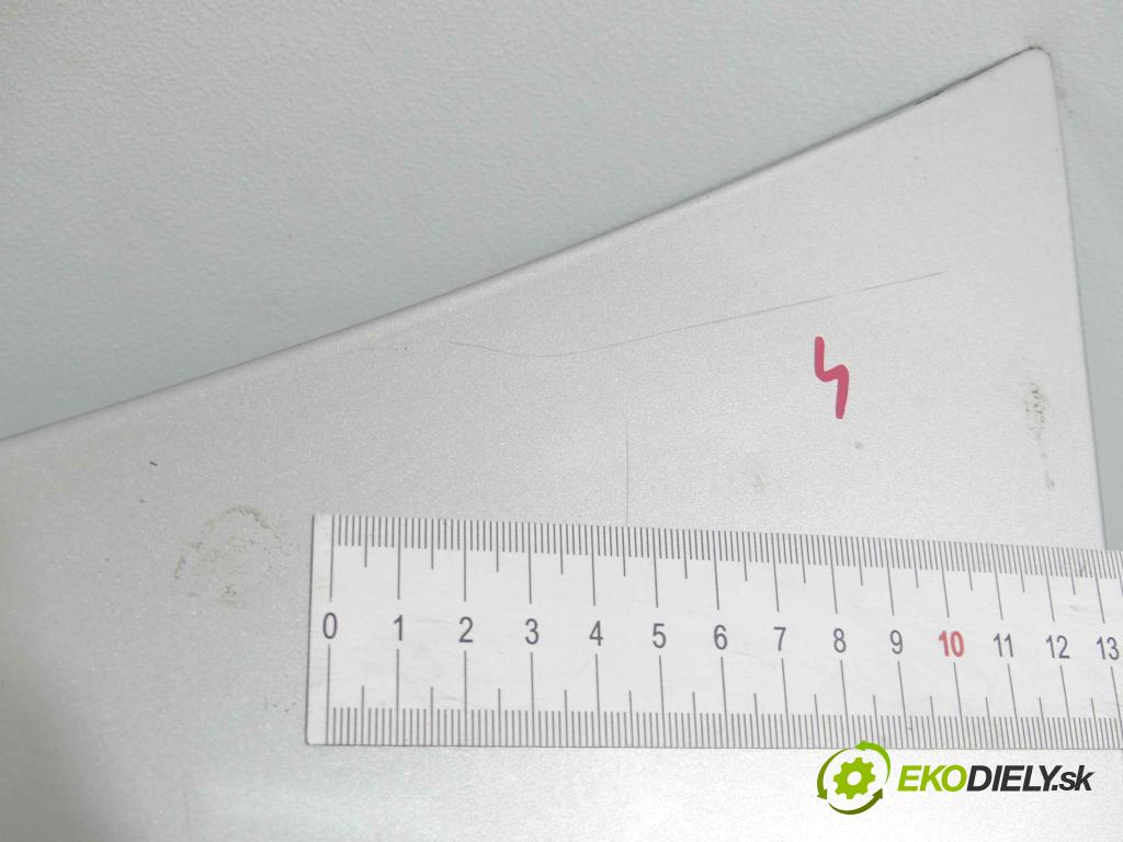 Daewoo Nubira II 1999-2003 1.6 16v 106 hp manual 77,8 kW 1598 cm3 4- zadní kufrové dveře  (Zadní kapoty)