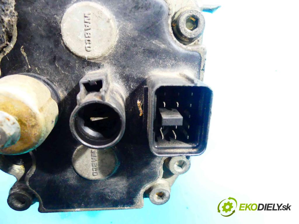 Land rover Freelander I 1998-2006 1.8 16v 120 HP manual 88 kW 1795 cm3 5- čerpadlo abs SRB10123098 (Pumpy ABS)