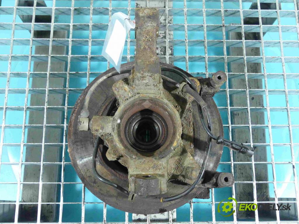 Land rover Freelander I 1998-2006 1.8 16v 120 HP manual 88 kW 1795 cm3 5- náboj ľavé (Náboje)