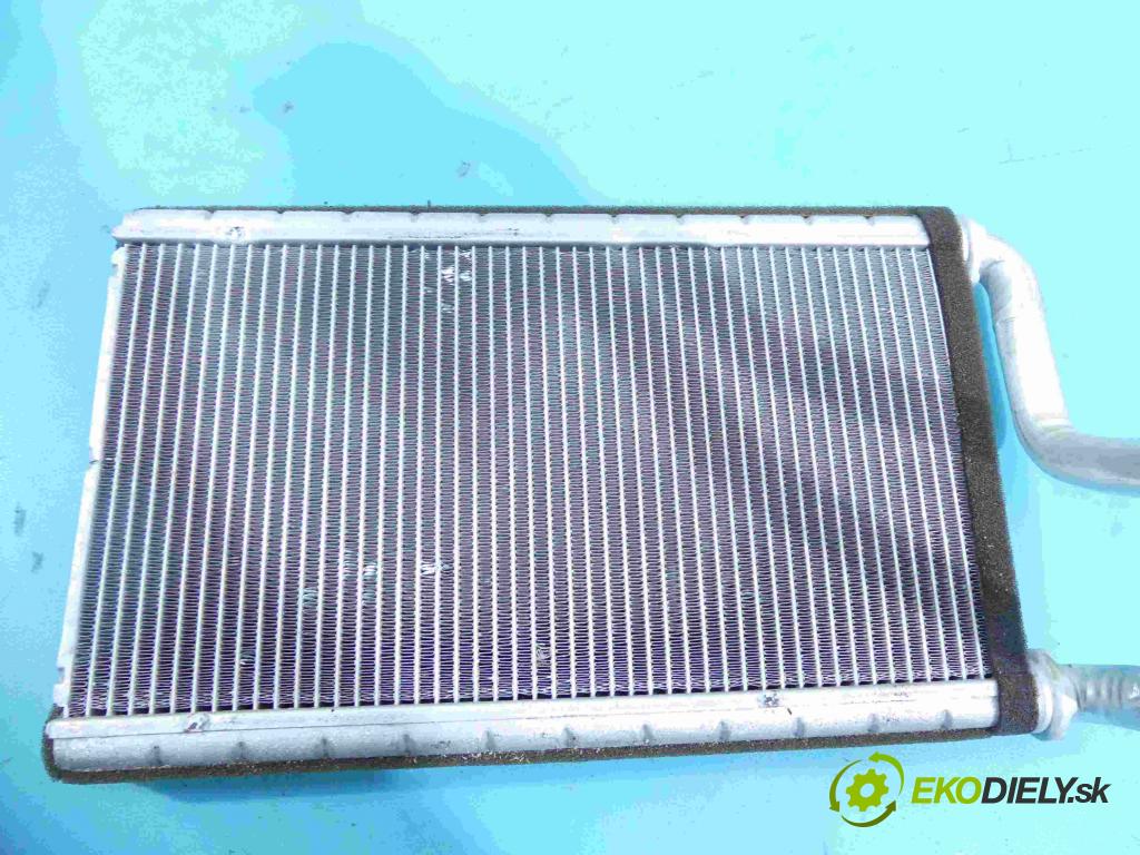 Honda CR-V III 2006-2011 2.2 i-DTEC 150 hp manual 110 kW 2199 cm3 5- radiátor MF443150-7987 (Radiátory topení)