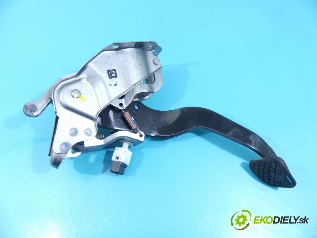 Honda CR-V III 2006-2011 2.2 i-DTEC: 150 HP manual 110 kW 2199 cm3 5- pedále  (Pedále)