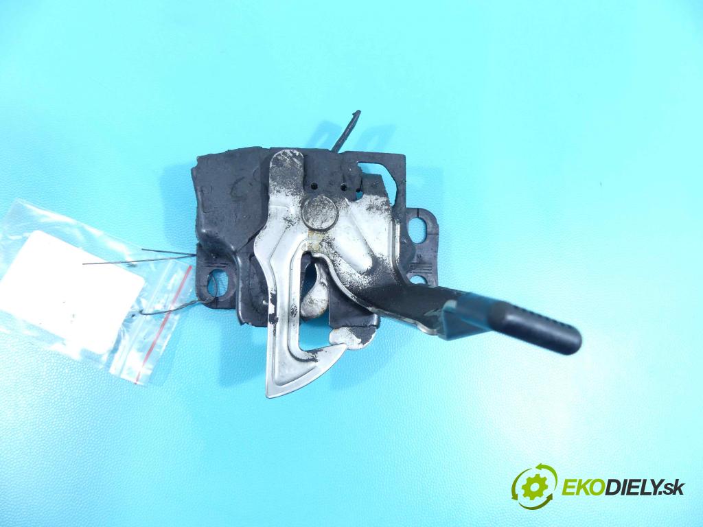 Honda CR-V III 2006-2011 2.2 i-DTEC 150 hp manual 110 kW 2199 cm3 5- zámek kapoty