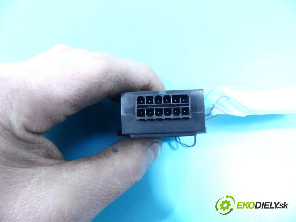 Suzuki Kizashi 2.4 16v 178HP: manual 131 kW 2393 cm3 4- modul riadiaca jednotka 85372-57L (Ostatné)