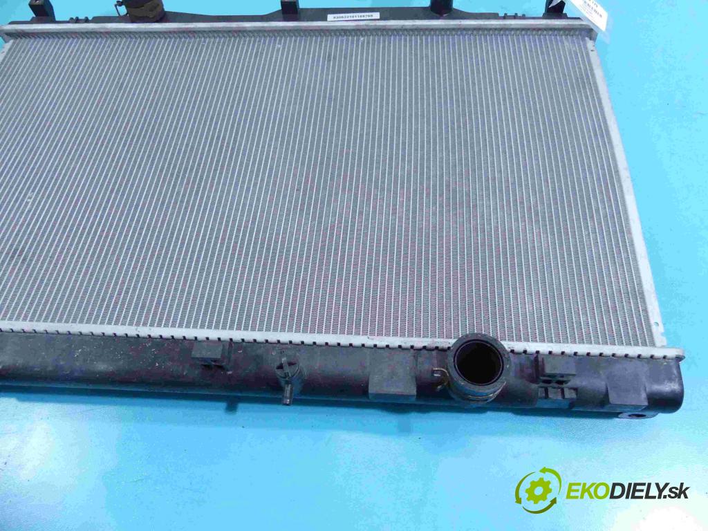 Suzuki Kizashi 2.4 16v 178HP: manual 131 kW 2393 cm3 4- chladič voda:  (Chladiče vody)