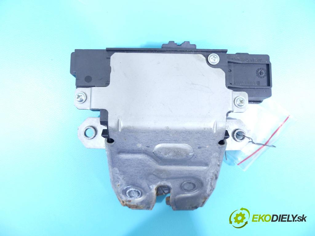 Ford Mondeo Mk4 2007-2014 1.8 tdci 125 hp manual 92 kW 1753 cm3 5- zámek kufrových dveří zadní