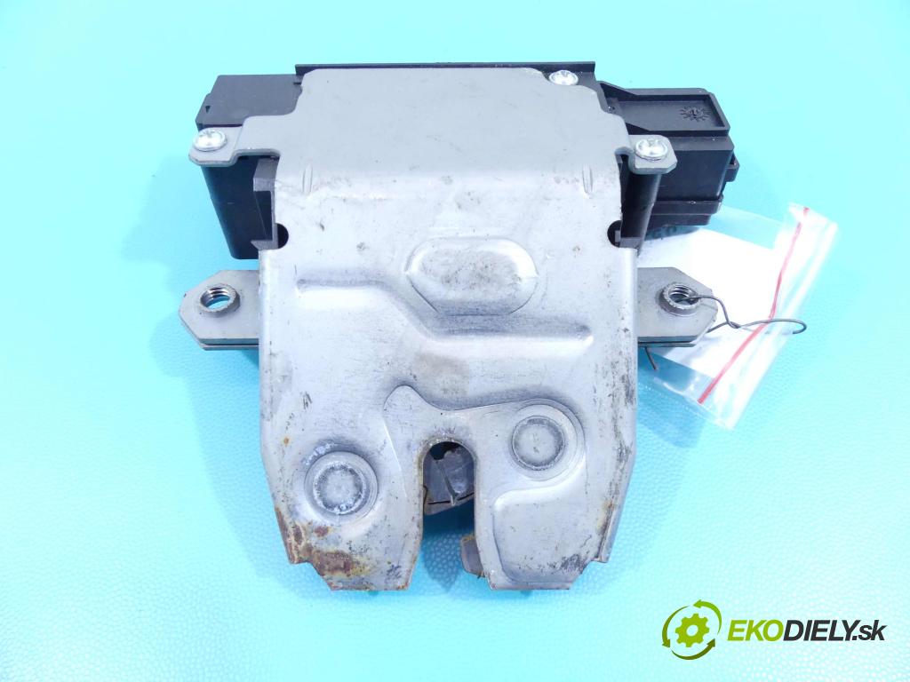Ford Mondeo Mk4 2007-2014 1.8 tdci 125 hp manual 92 kW 1753 cm3 5- zámek kufrových dveří zadní