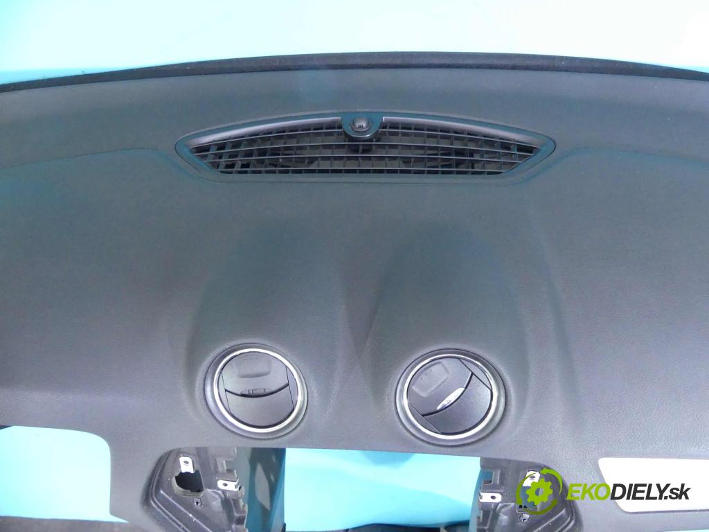 Ford Mondeo Mk4 2007-2014 1.8 tdci 125 HP manual 92 kW 1753 cm3 5- kokpit,pristrojová doska rozdeľovacia