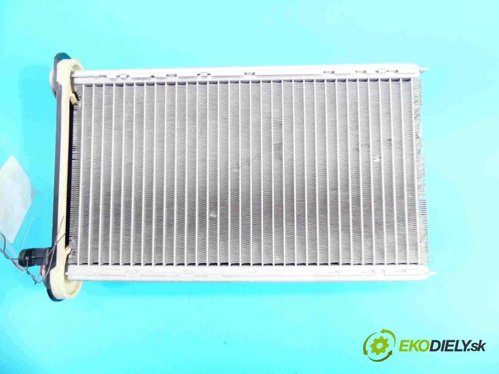 Mercedes GLC coupe X253 2015-2022 2.0 T 211KM automatic 155 kW 1991 cm3 5- radiátor T1024964JC (Radiátory topení)