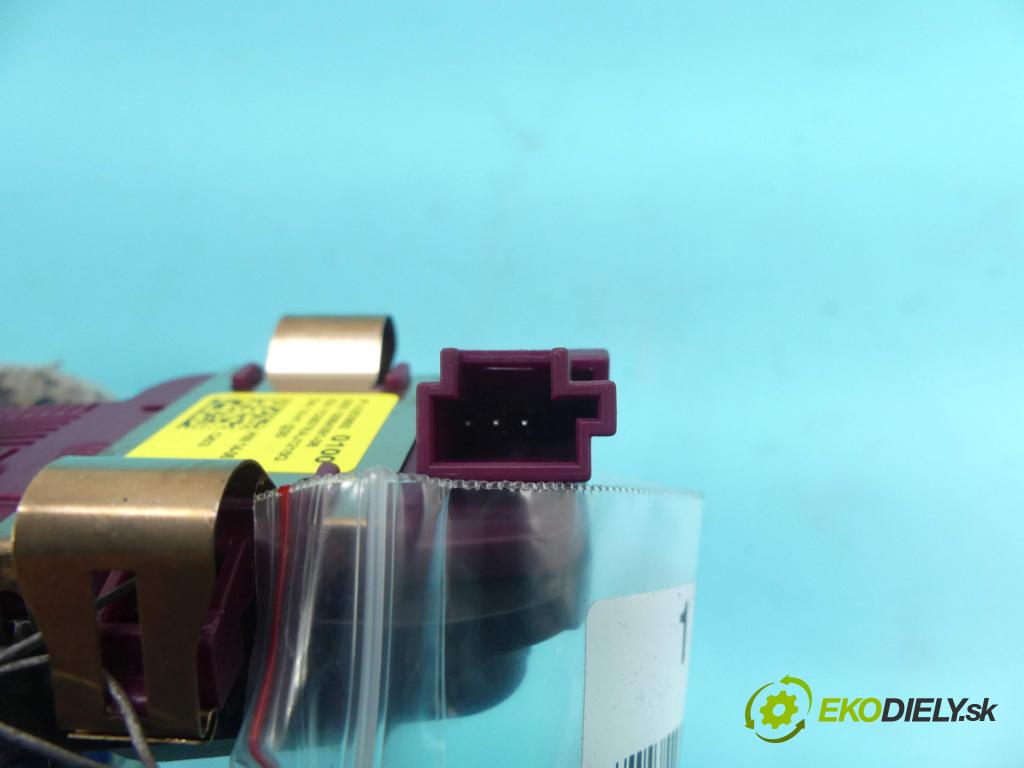 Mercedes GLC coupe X253 2015-2022 2.0 T 211KM automatic 155 kW 1991 cm3 5- snímač déšť: A2539000100 (Snímače dažďa)