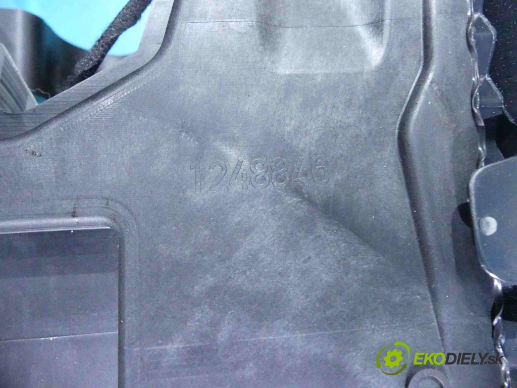 Mercedes GLC coupe X253 2015-2022 2.0 T 211KM automatic 155 kW 1991 cm3 5- operadlo  (Lakťové opierky)