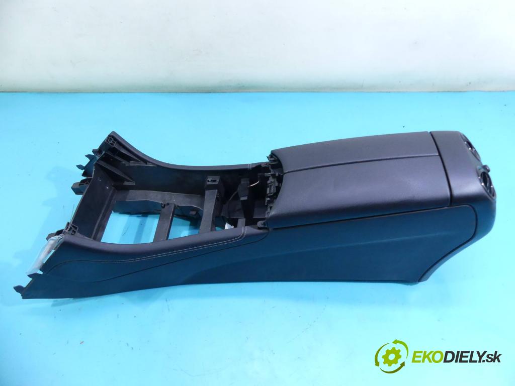 Mercedes GLC coupe X253 2015-2022 2.0 T 211KM automatic 155 kW 1991 cm3 5- operadlo  (Lakťové opierky)