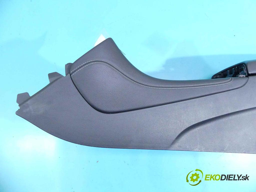 Mercedes GLC coupe X253 2015-2022 2.0 T 211KM automatic 155 kW 1991 cm3 5- operadlo  (Lakťové opierky)