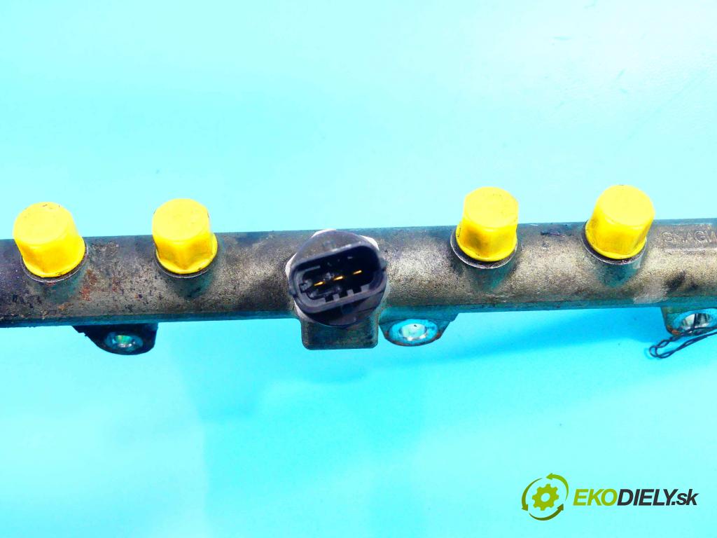 Fiat Punto II 1999-2010 1.9 jtd 86 HP manual 63 kW 1910 cm3 5- lišta vstrekovacia 0445214016 (Vstrekovacie lišty)