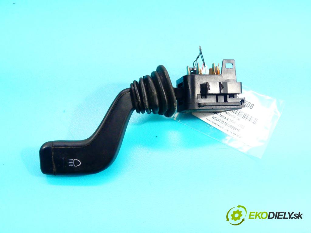 Opel Zafira A 1999-2005 2.0 dtl 82 HP manual 60 kW 1995 cm3 5- prepínač smeroviek 90560990 (Prepínacie páčky pod volantom)