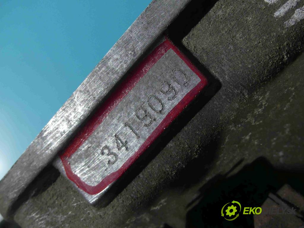 Suzuki Swift Mk5 1989-2004 1.0 53KM manual 39 kW 993 cm3 3- prevodovka stupeň,rýchlosť manual 3419090