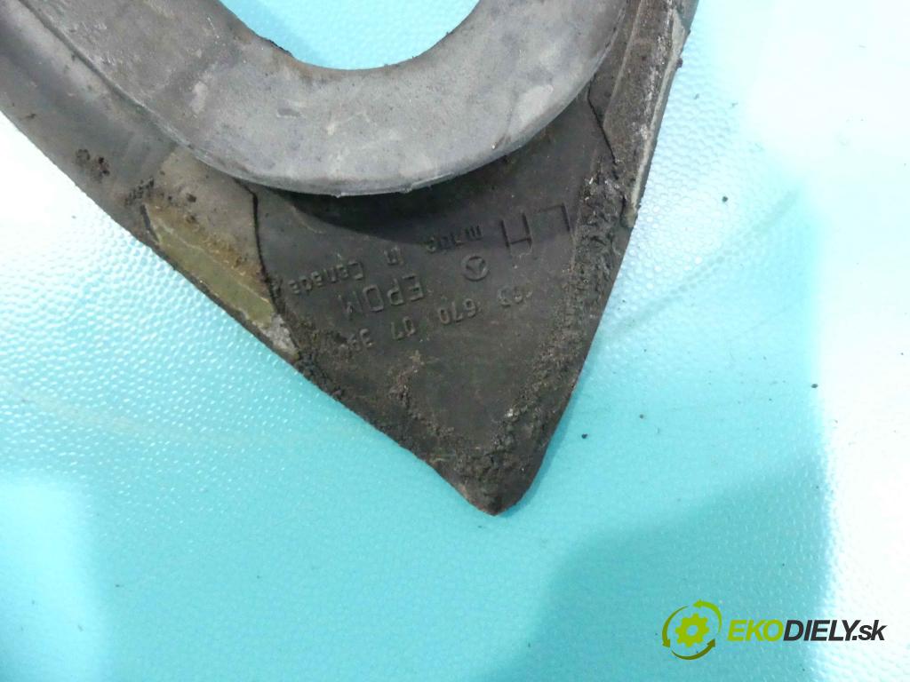 Mercedes ML W163 1997-2005 4.0 CDI V8 250 hp automatic 184 kW 3996 cm3 5- Těsnění: dveře zadní levé A1636700739 (Ostatní)