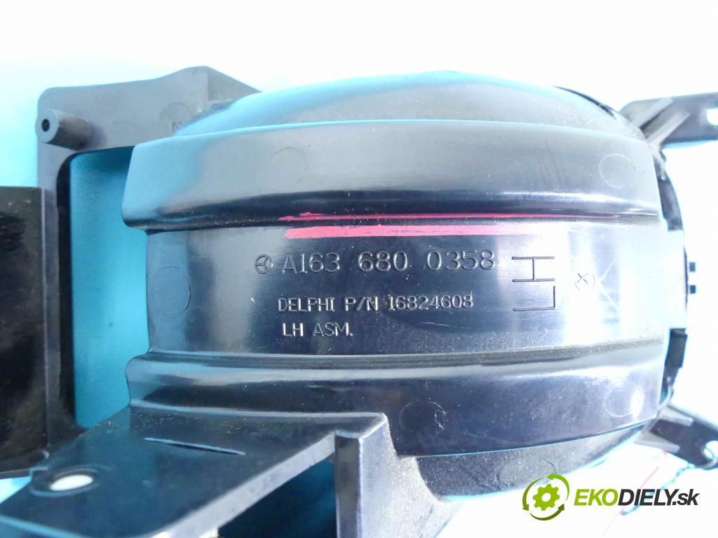 Mercedes ML W163 1997-2005 4.0 CDI V8 250 HP automatic 184 kW 3996 cm3 5- Rukojeť: na nápoje: A1636800358 (Úchyty, držiaky na nápoje)