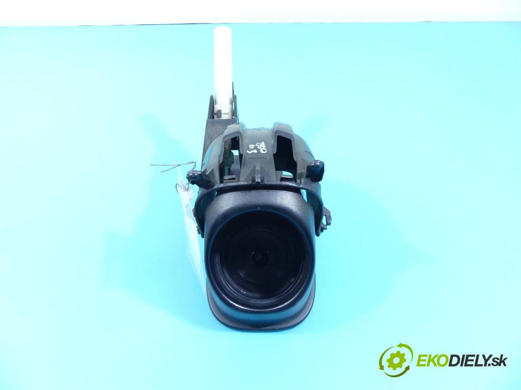 Mercedes ML W163 1997-2005 4.0 CDI V8 250 HP automatic 184 kW 3996 cm3 5- Rukojeť: na nápoje: A1636800358 (Úchyty, držiaky na nápoje)