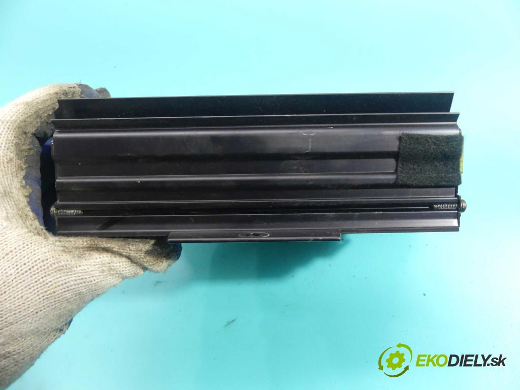 Mercedes ML W163 1997-2005 4.0 CDI V8 250 HP automatic 184 kW 3996 cm3 5- Zesilovač: A1638202789 (Zosilňovače)