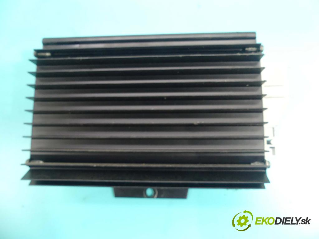 Mercedes ML W163 1997-2005 4.0 CDI V8 250 HP automatic 184 kW 3996 cm3 5- Zesilovač: A1638202789 (Zosilňovače)