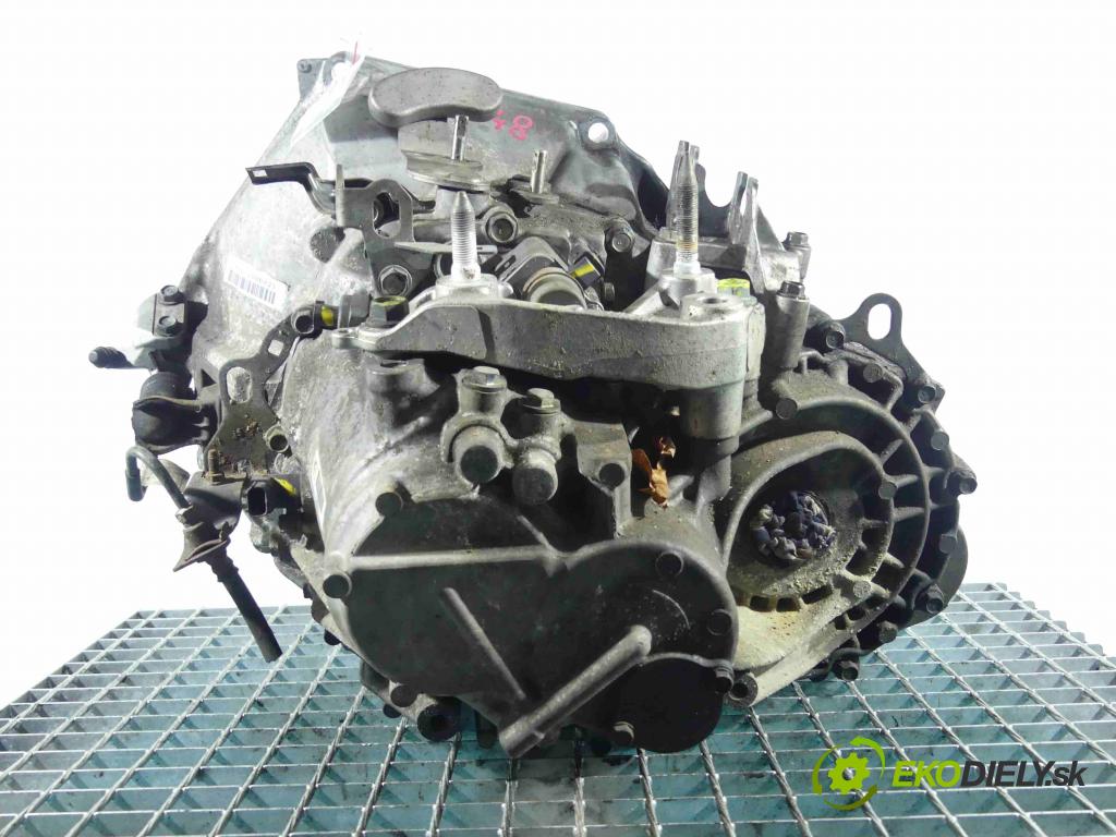 Honda CR-V III 2006-2011 2.2 i-DTEC: 150 HP manual 110 kW 2199 cm3 5- prevodovka stupeň,rýchlosť manual EYF0