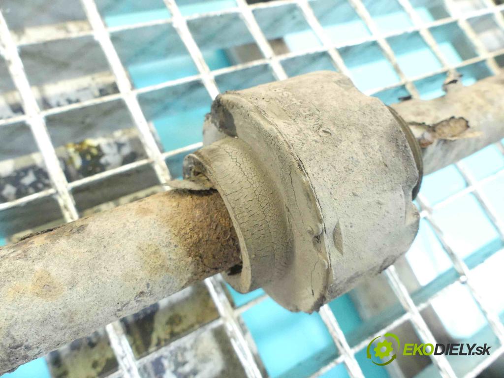 Toyota Corolla E12 2001-2009 1.4 vvti 97KM manual 71 kW 1398 cm3 5- poloos pravé  (Poloosy)